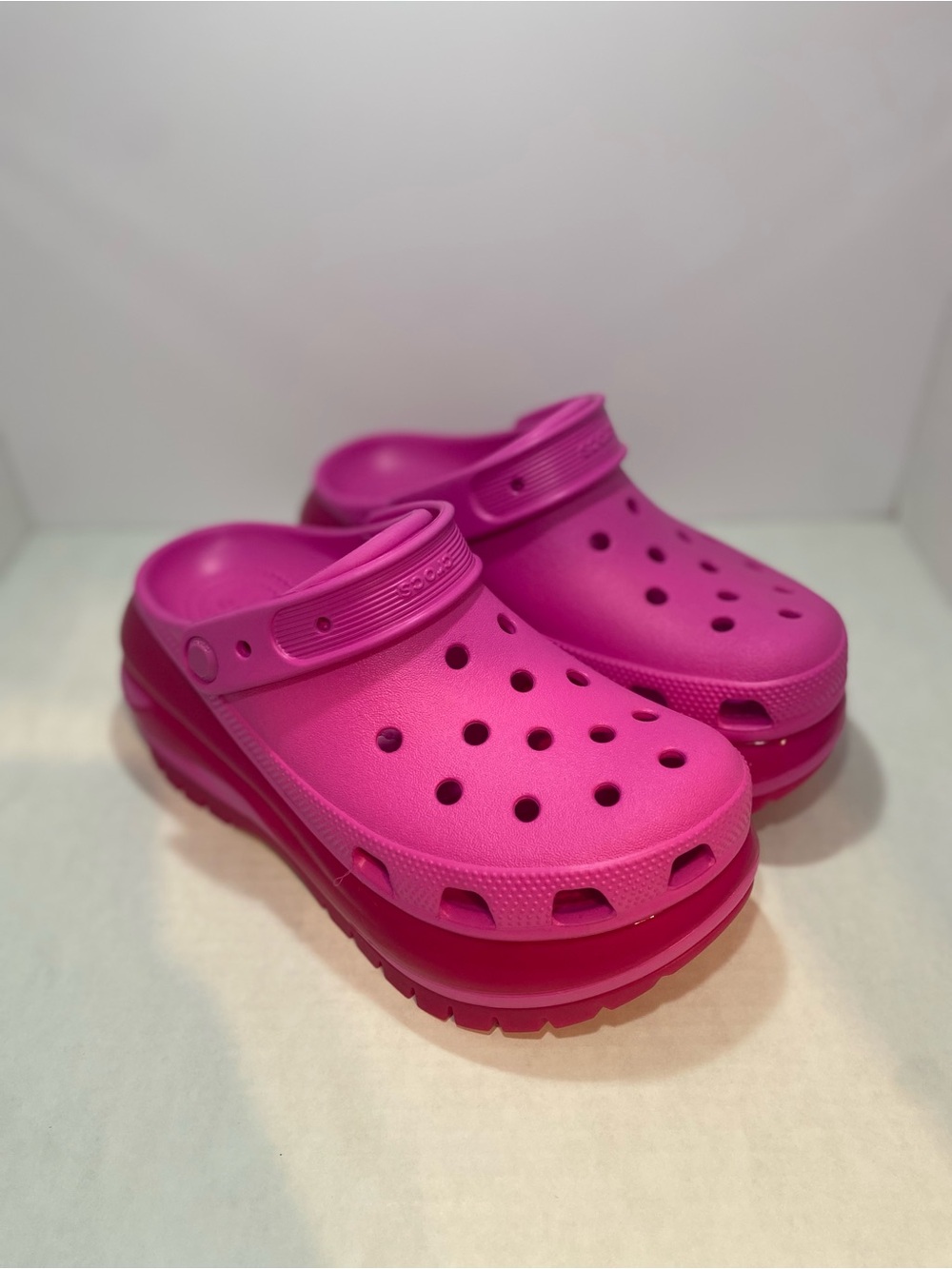 CROCS Platform Foam Clogs in Bright Pink